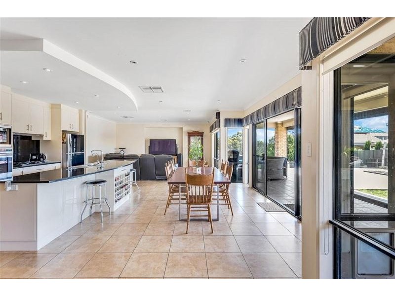 35 Coulter Street, Flagstaff Hill SA 5159