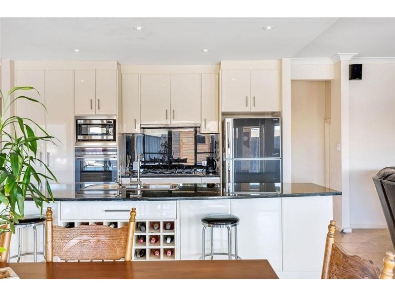 35 Coulter Street, Flagstaff Hill SA 5159