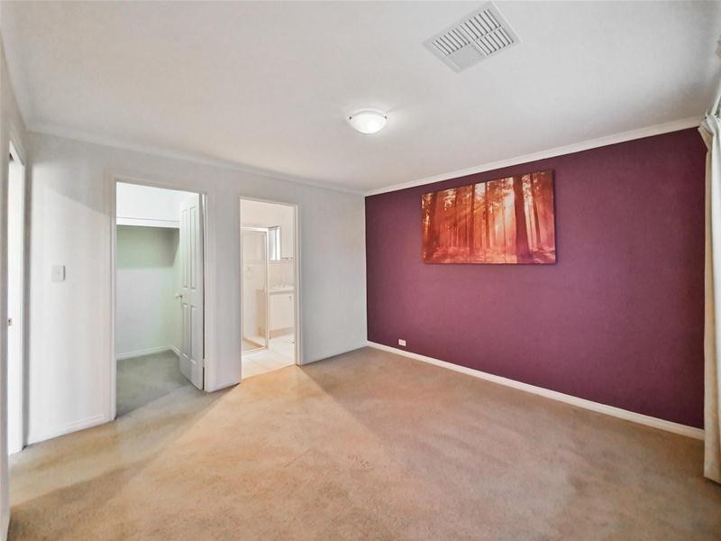 12 Skipper Close, Hallett Cove SA 5158