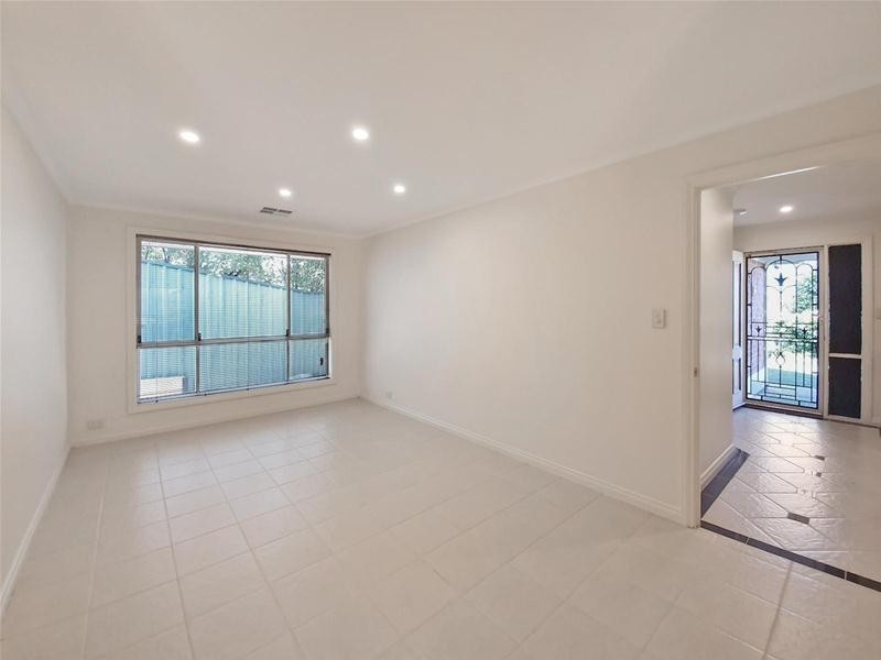 12 Skipper Close, Hallett Cove SA 5158
