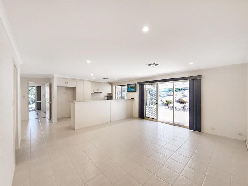 12 Skipper Close, Hallett Cove SA 5158