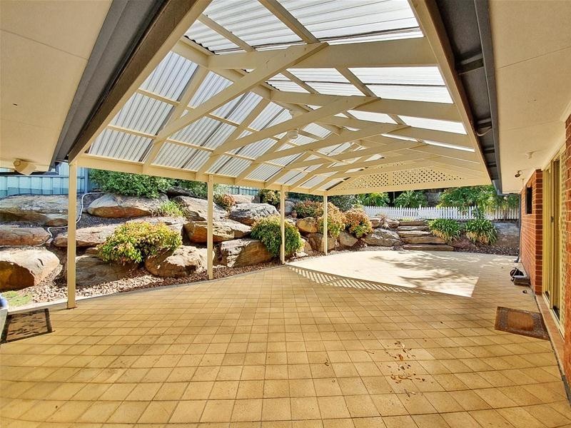 12 Skipper Close, Hallett Cove SA 5158