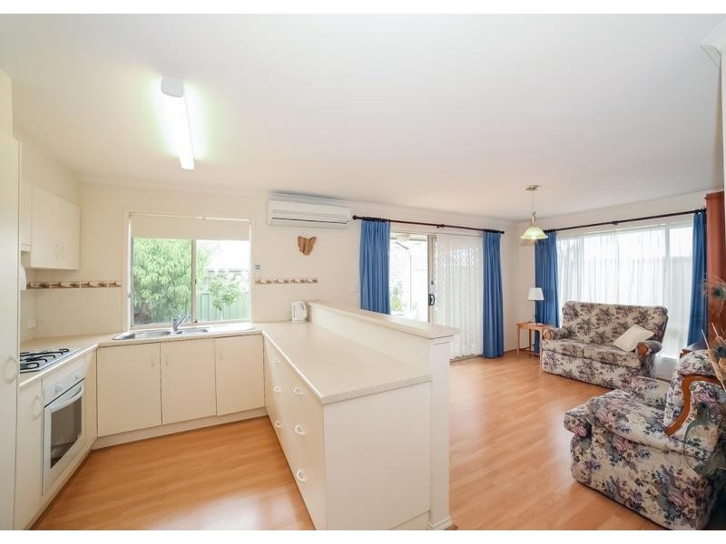 13 Alexander Avenue, Morphett Vale SA 5162