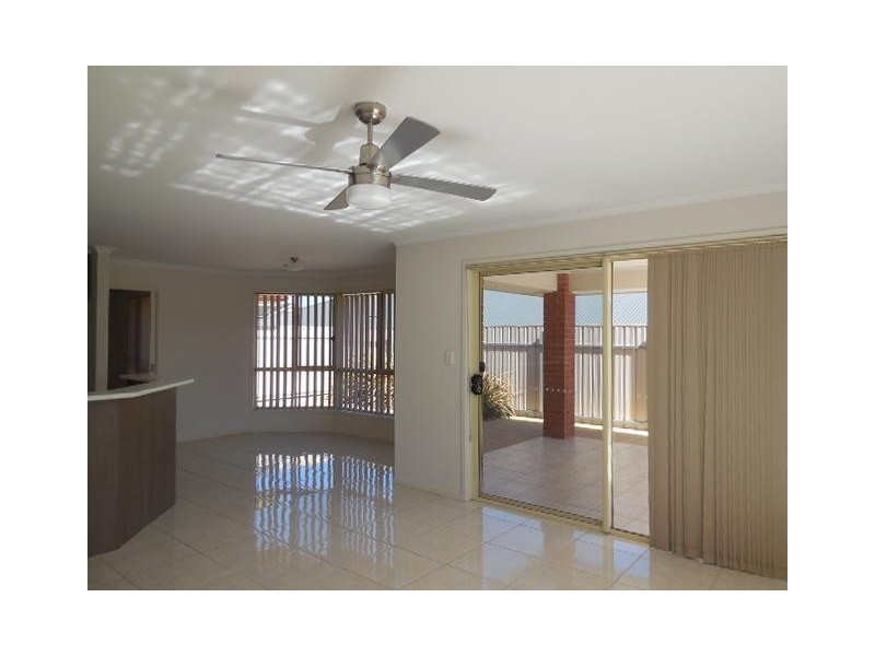 7 Portsea Drive, Seaford Rise SA 5169