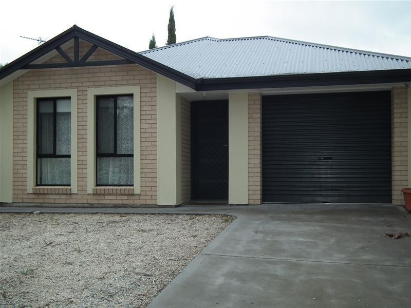 70 Kenihans Road, Happy Valley SA 5159