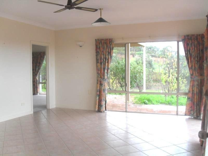 54 Edwards Road, Willunga SA 5172