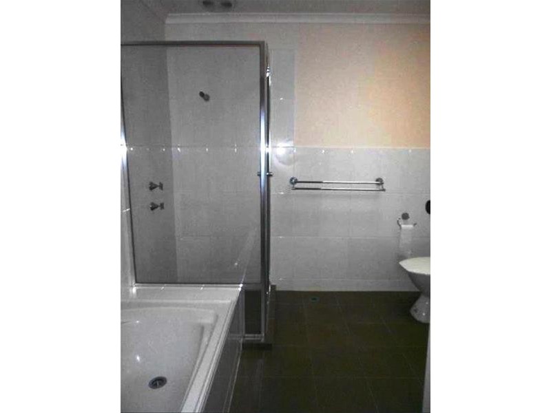 3/5 Wallala Avenue, Park Holme SA 5043