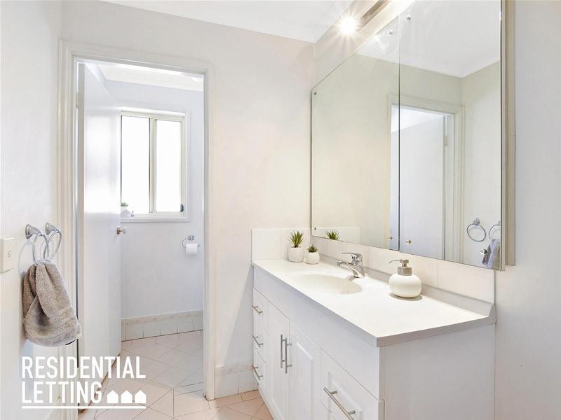 24 Madigan Crescent, Woodcroft SA 5162