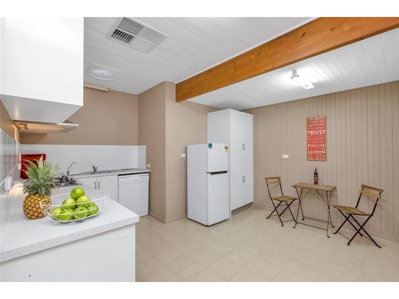 4 Oceanview Road, Christies Beach SA 5165