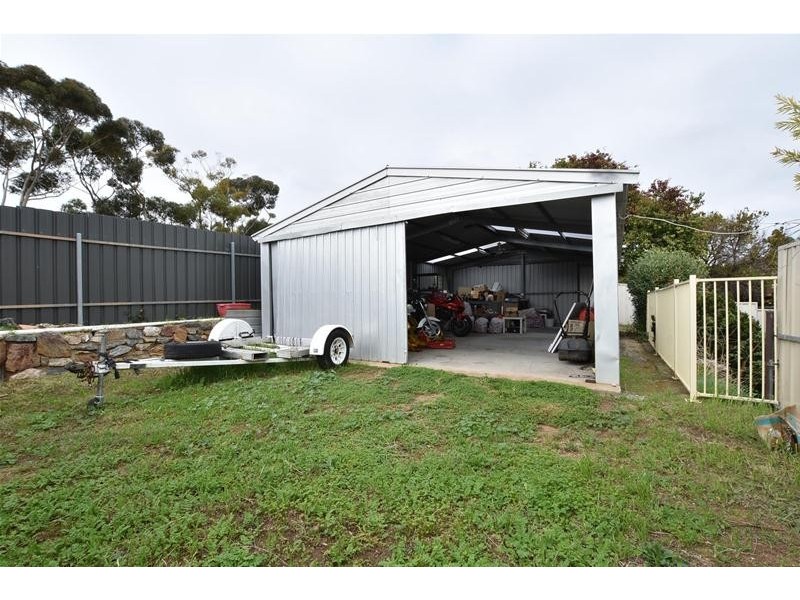 19 Nicolle Drive, Morphett Vale SA 5162