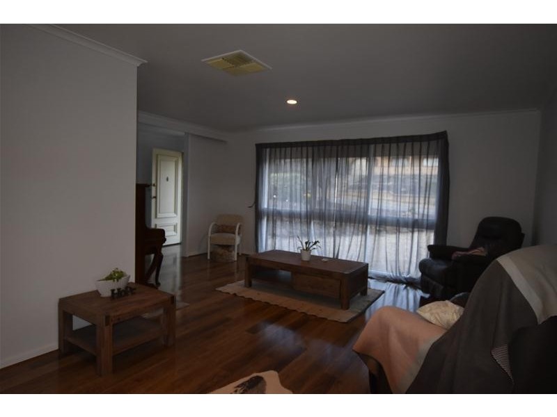 15 Galatea Street, Hallett Cove SA 5158