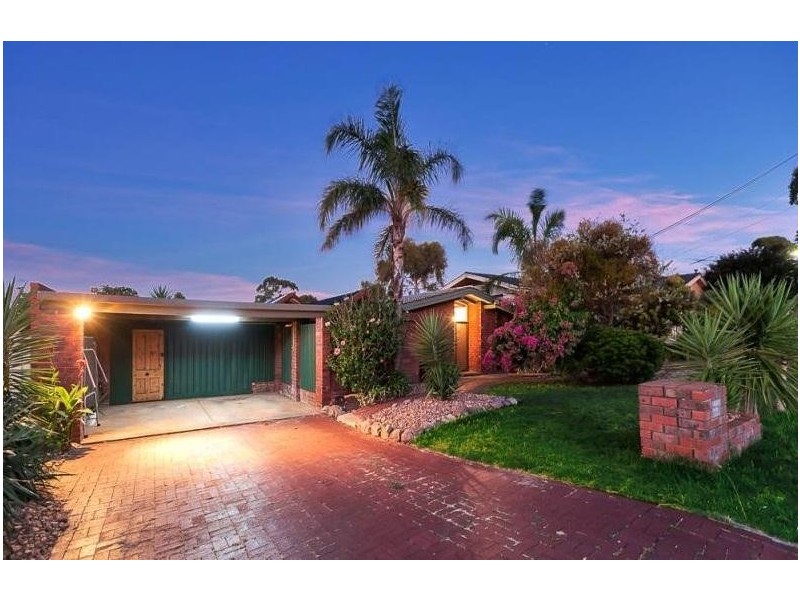 17 Trinidad Way, Happy Valley SA 5159