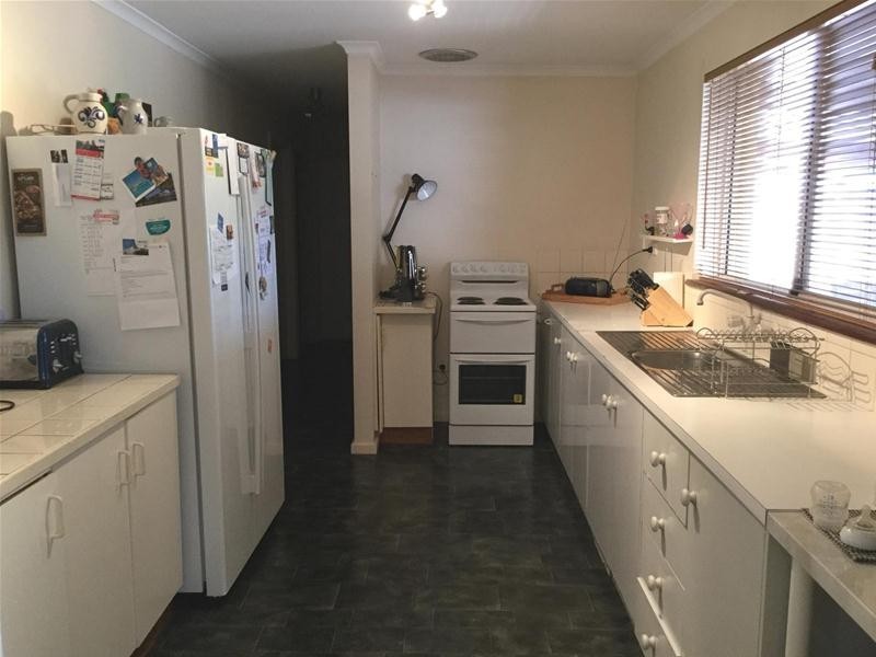 14 Morris Street, Morphett Vale SA 5162