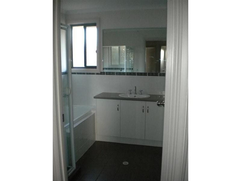 5 Vine Street, Morphett Vale SA 5162