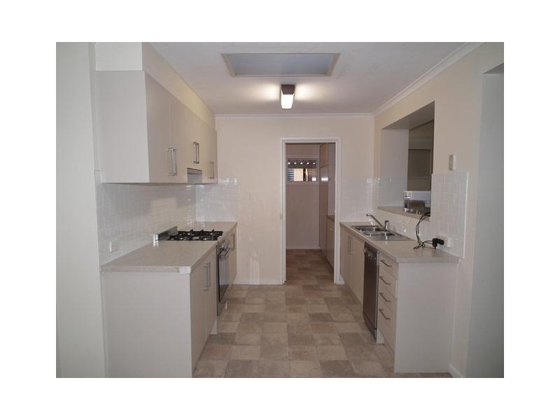 18 Beverley Street, Morphett Vale SA 5162