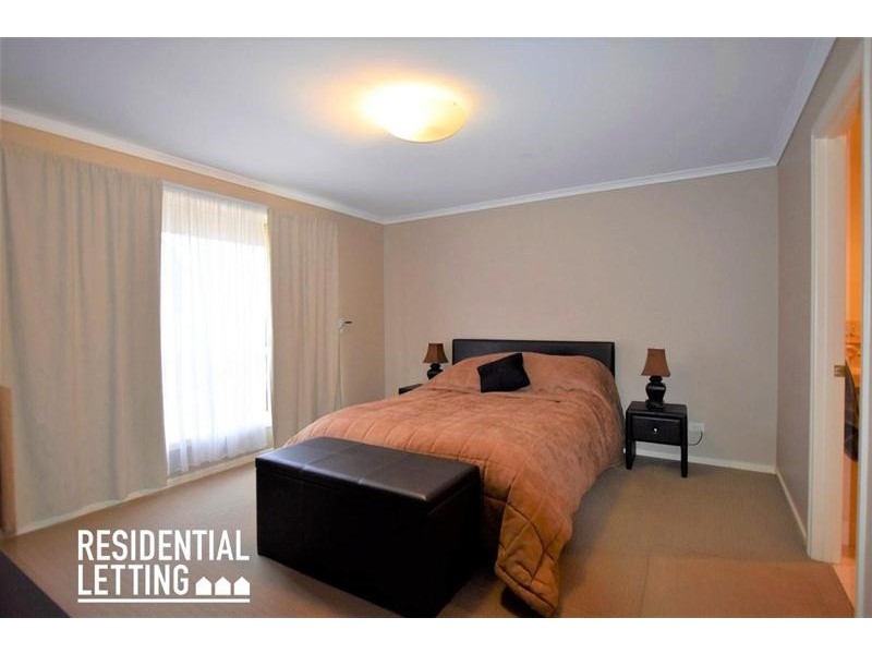 16 Hazeltine Drive, Seaford Rise SA 5169