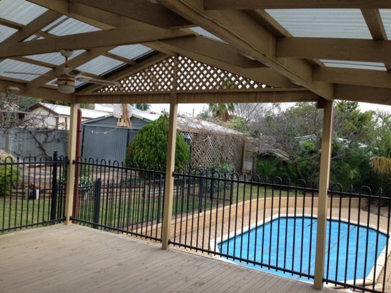 19 Kurnabinna Terrace, Hallett Cove SA 5158