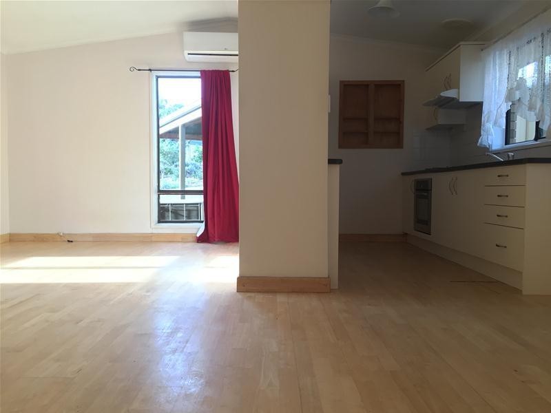 13 Manunda Way, Hallett Cove SA 5158