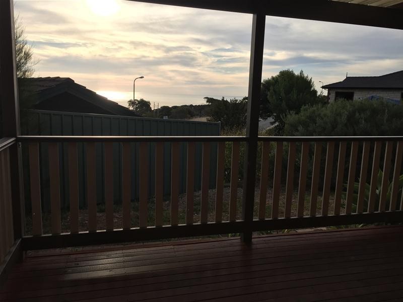 13 Manunda Way, Hallett Cove SA 5158