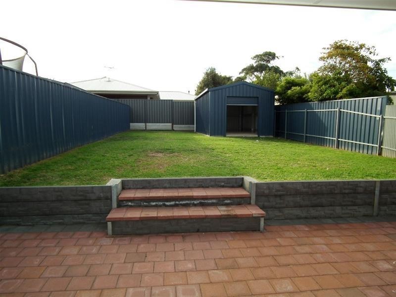 6 Tara Street, O’sullivan Beach SA 5166