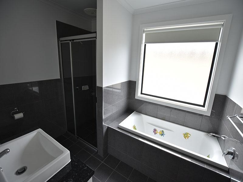 1/2 Geraldton Street, Port Noarlunga South SA 5167