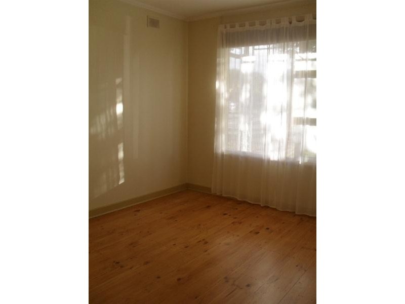 6 Wilson Avenue, Morphett Vale SA 5162