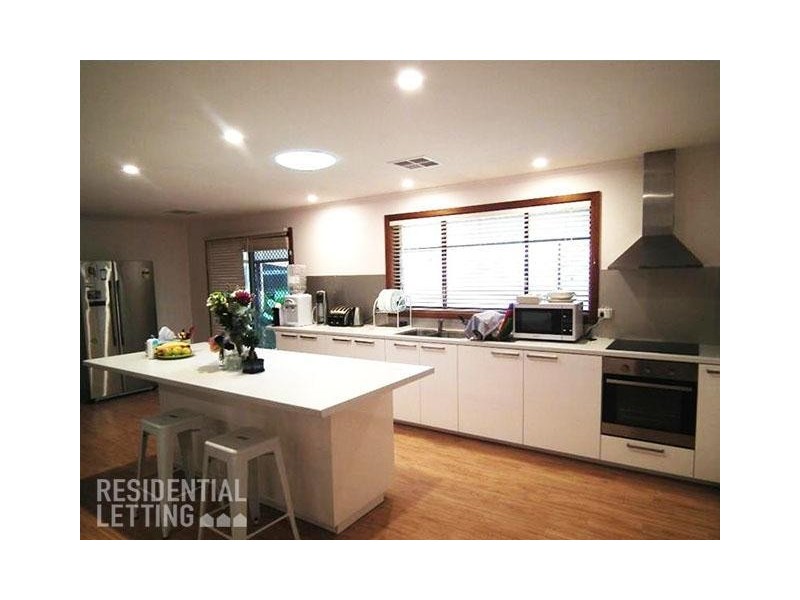 30 Cambridge Street, Port Noarlunga South SA 5167