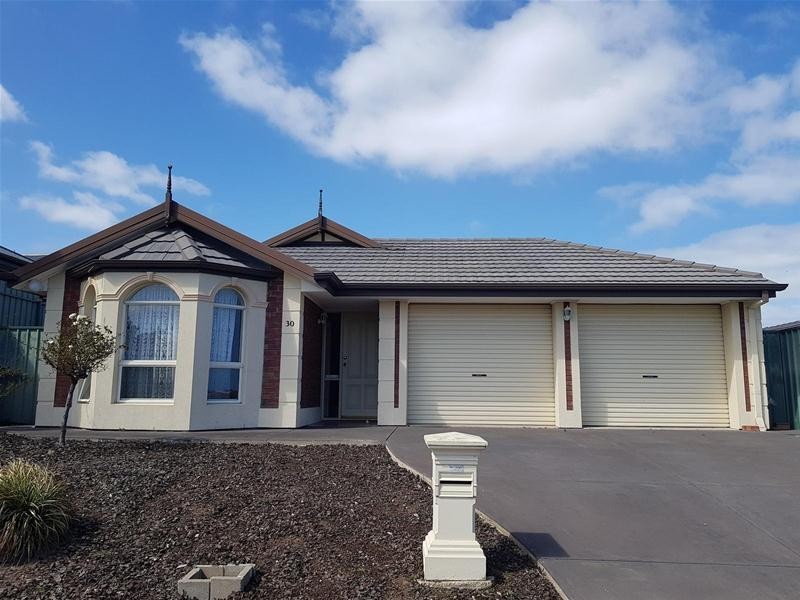 30 Elizabeth Crescent, Hallett Cove SA 5158