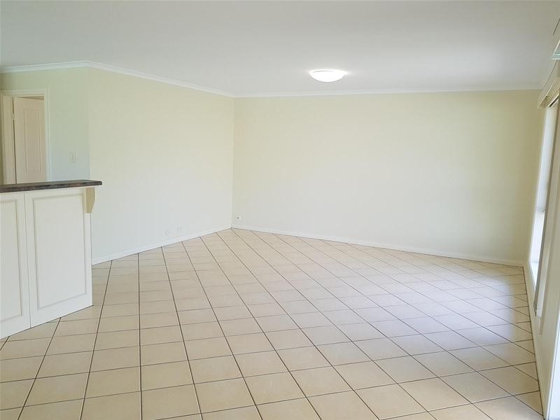 30 Elizabeth Crescent, Hallett Cove SA 5158