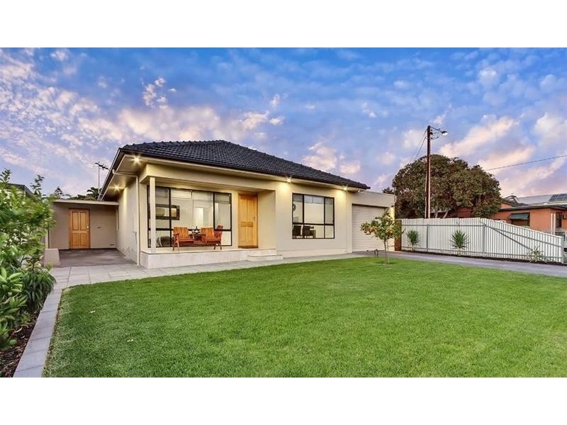 13 Deemster Avenue, Christies Beach SA 5165