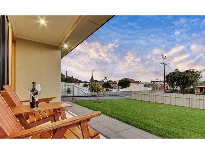 13 Deemster Avenue, Christies Beach SA 5165