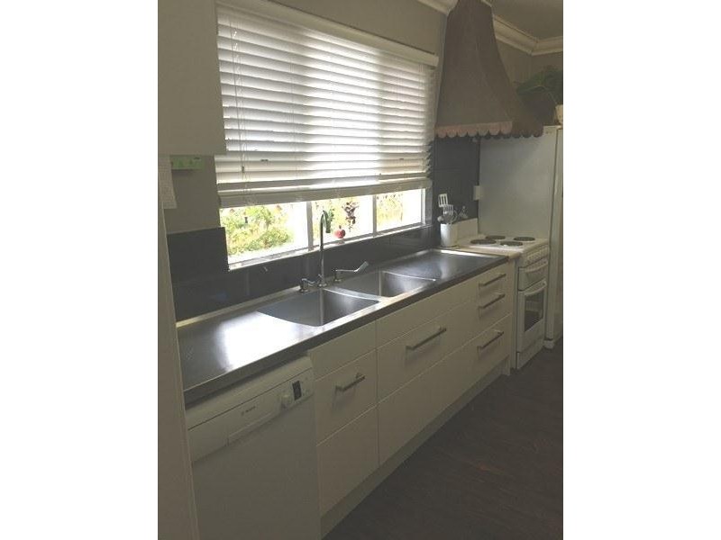 30 Eden Avenue, Bellevue Heights SA 5050