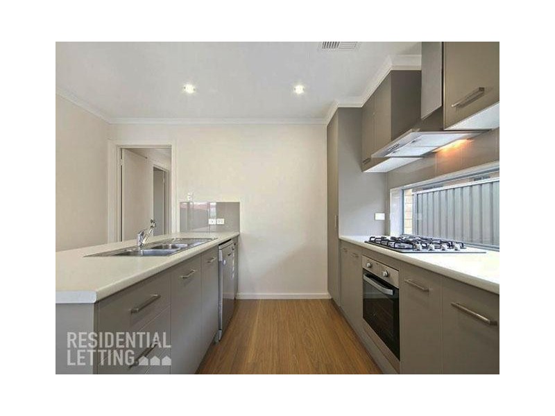 8 Desoto Drive, Port Willunga SA 5173