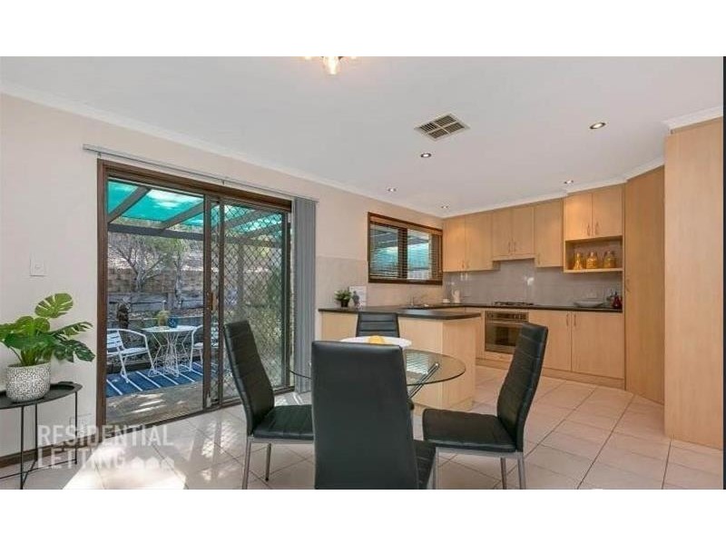 19 Shamrock Road, Hallett Cove SA 5158