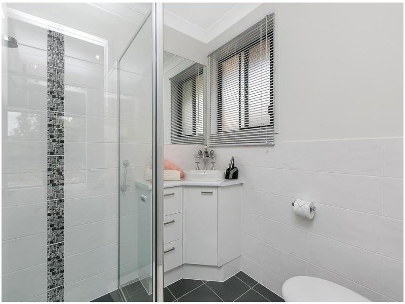 78 Dalkeith Road, Seaford Rise SA 5169