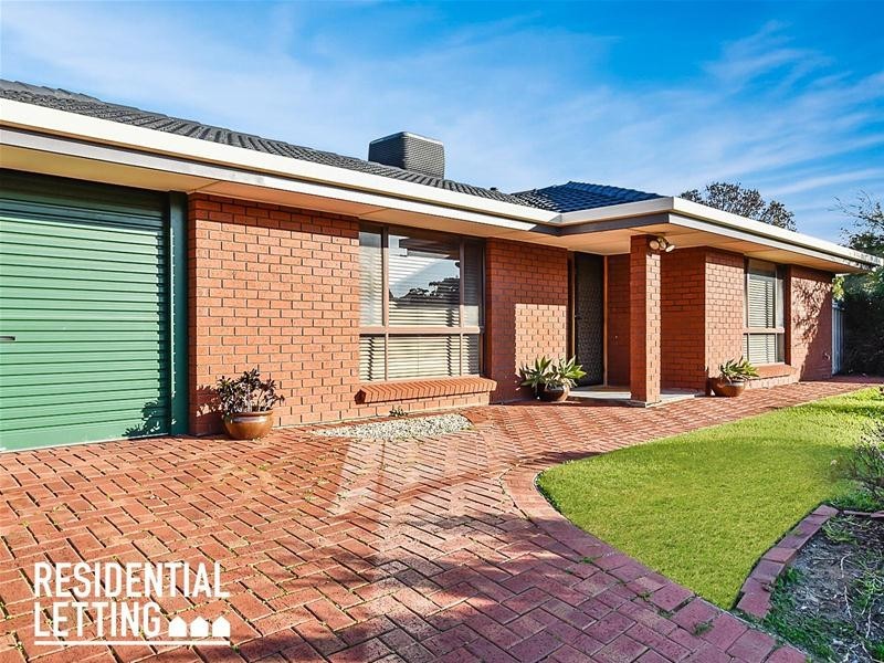 2 Ash Street, Aberfoyle Park SA 5159