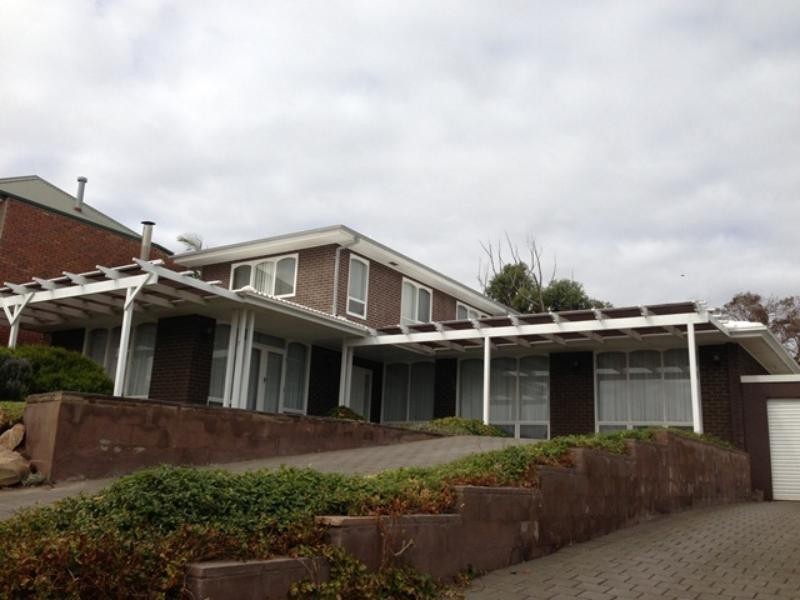 7 Wonggo Street, Hallett Cove SA 5158