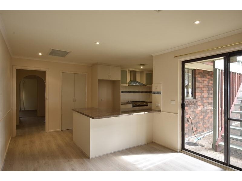 10 Serica Street, Hallett Cove SA 5158