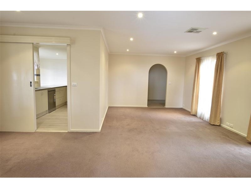 10 Serica Street, Hallett Cove SA 5158