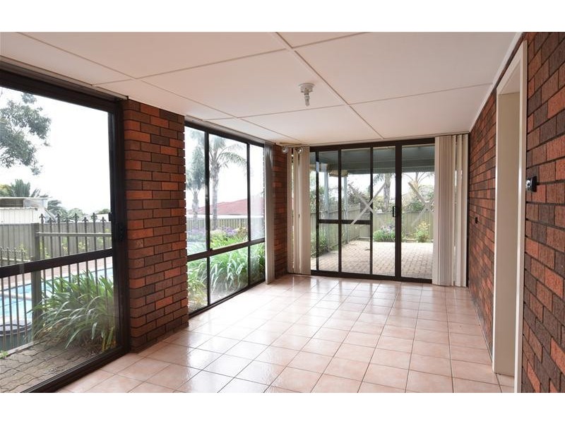 10 Serica Street, Hallett Cove SA 5158