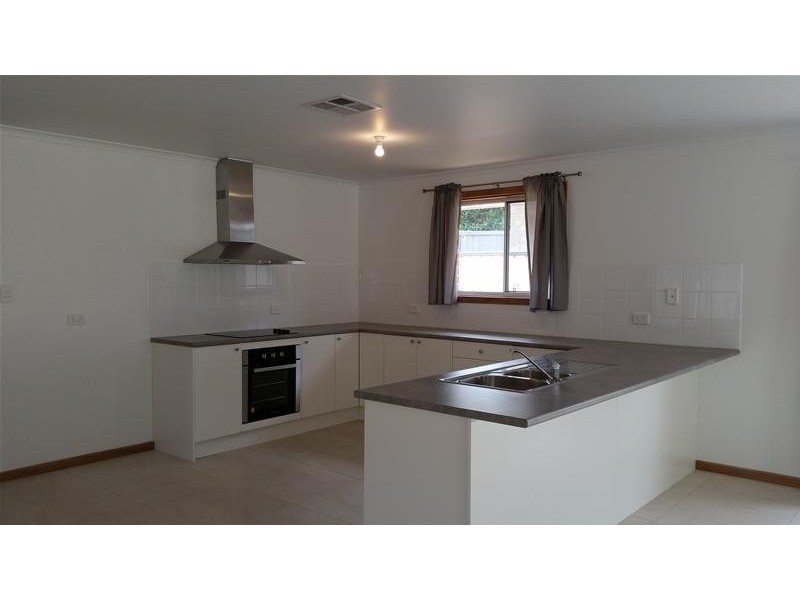 19 Almond Grove, Morphett Vale SA 5162