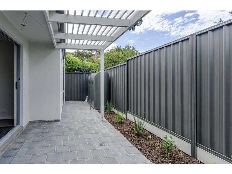 2/18 Archerfield Avenue, Christies Beach SA 5165