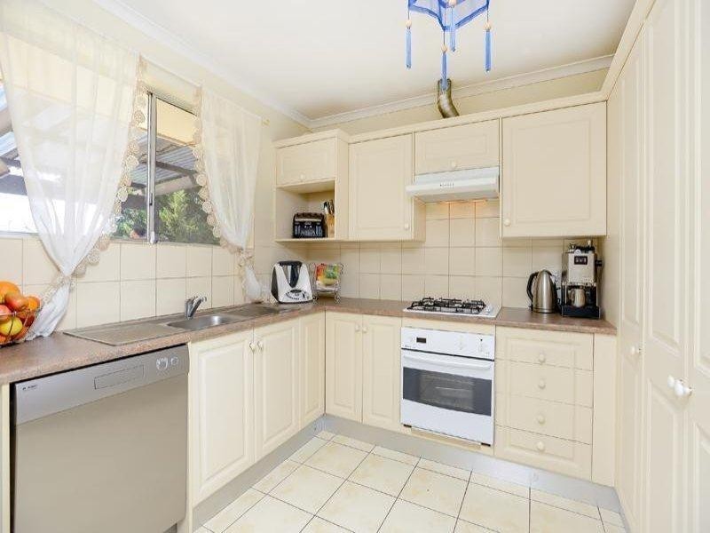 3 Bonnie Court, Christie Downs SA 5164