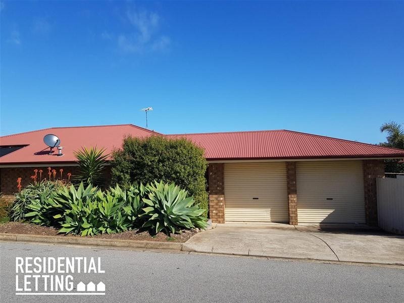 33 Wootoona Avenue, Christies Beach SA 5165