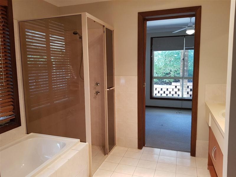 33 Wootoona Avenue, Christies Beach SA 5165