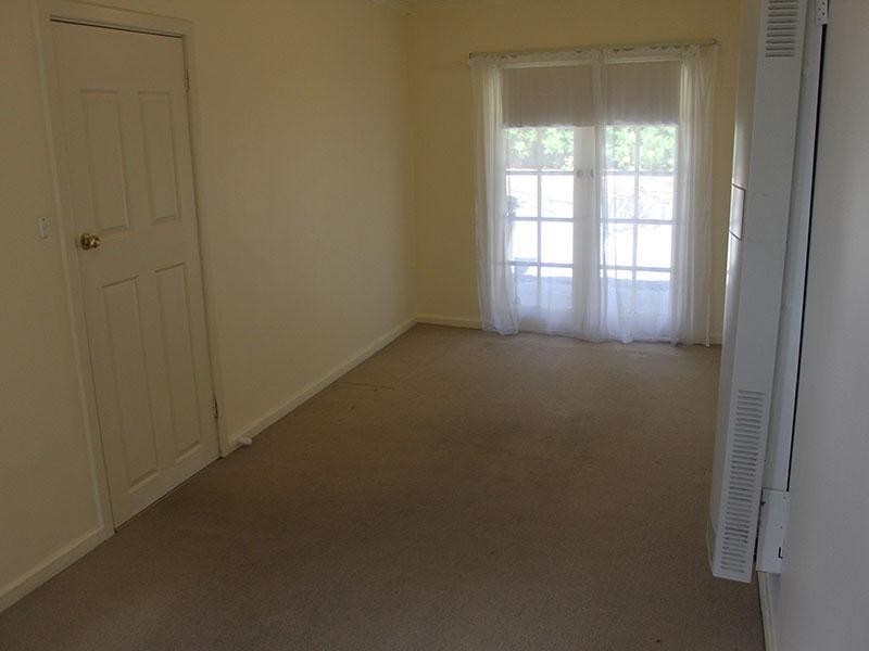 61 Black Road, Flagstaff Hill SA 5159