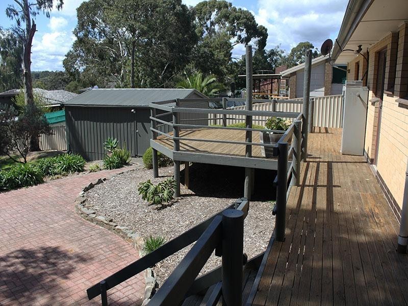 61 Black Road, Flagstaff Hill SA 5159