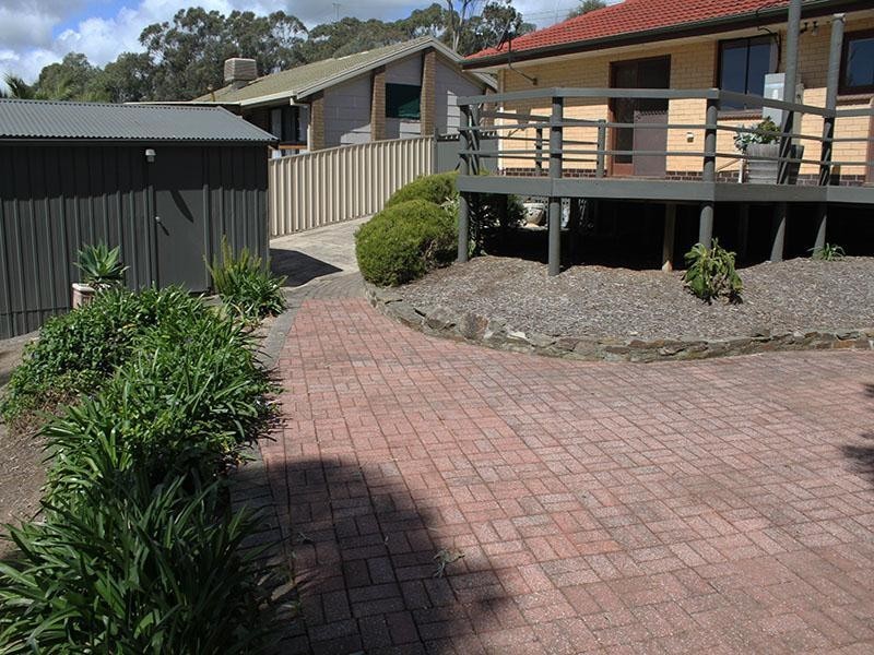 61 Black Road, Flagstaff Hill SA 5159