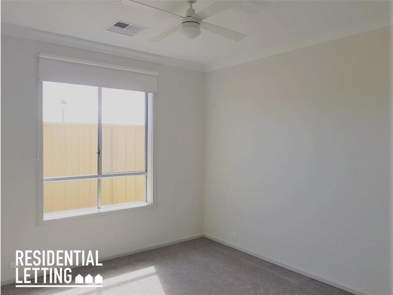 7 Senaca Place, Seaford Meadows SA 5169