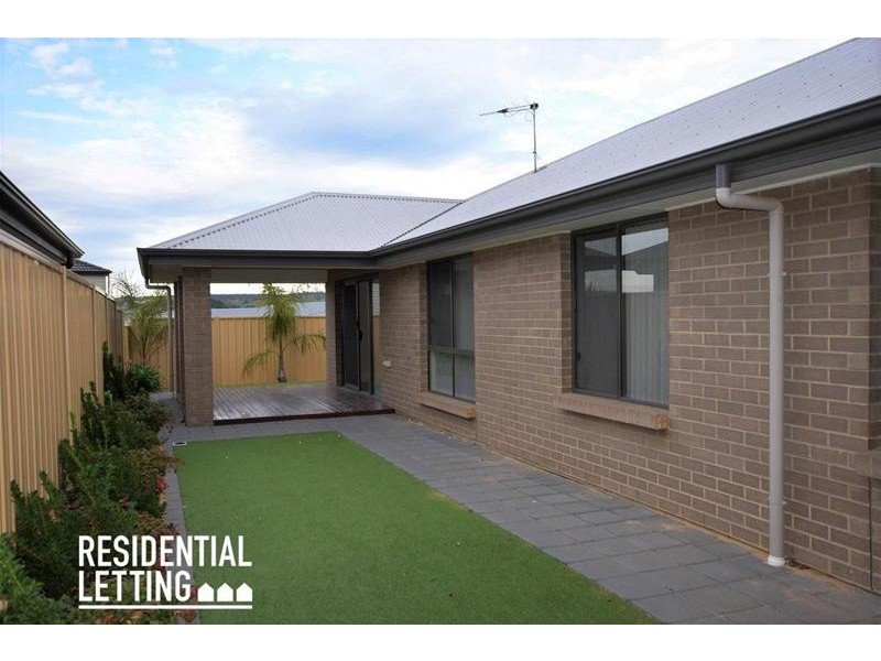 65 Prow Drive, Seaford Meadows SA 5169